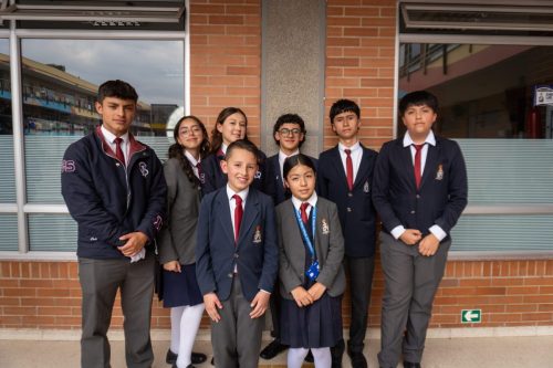 Entrega de Simbolos-104