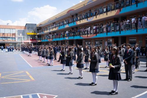 Entrega de Simbolos-15