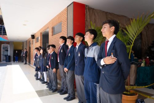 Entrega de Simbolos-19