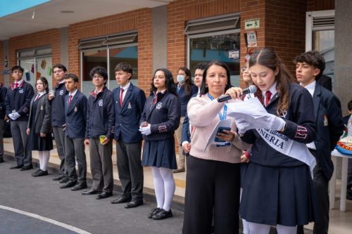 Entrega de Simbolos-68