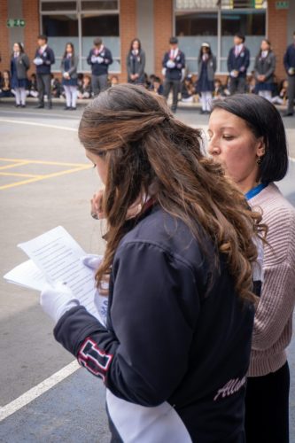 Entrega de Simbolos-70