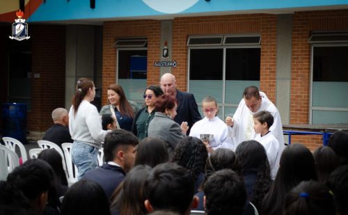 Eucaristia Colegio Bilingue Jose Allamano-07