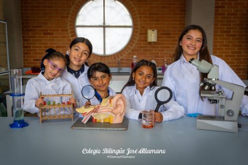 Dia de la Mujer y la Niña en la Ciencia